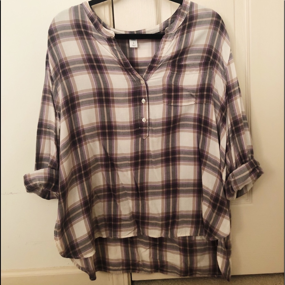 Old Navy flannel loose high to low hemline top!